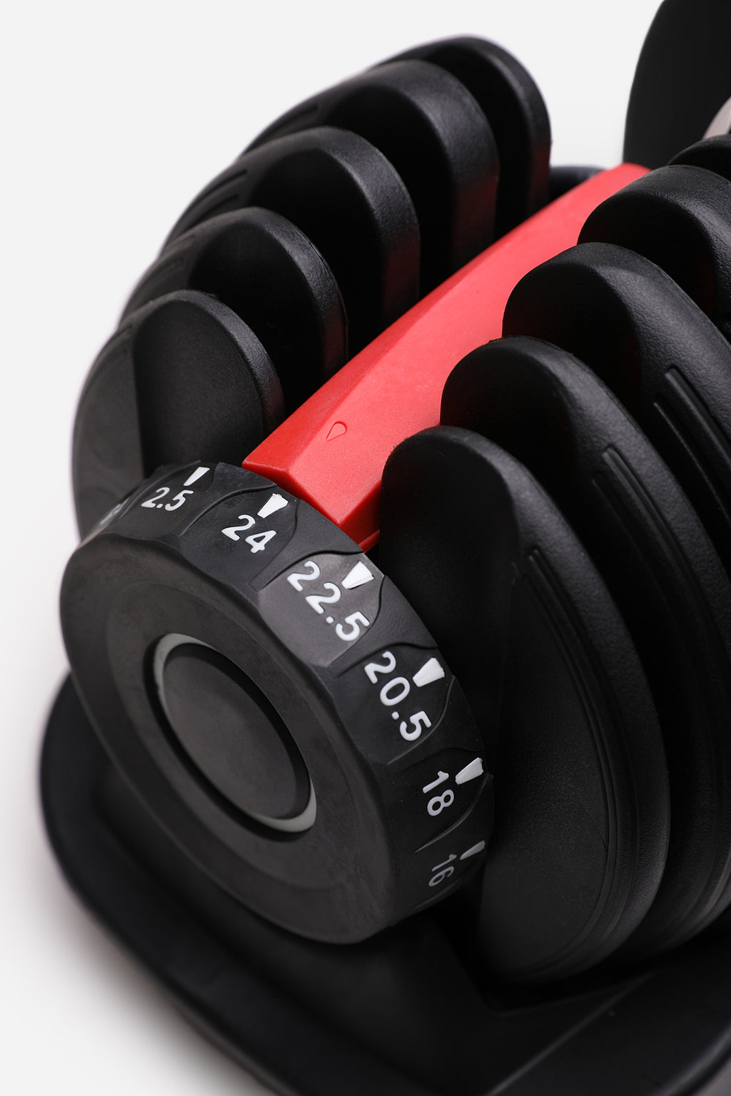 Affordable and high quality adjustable dumbbell set with easy to change dial system