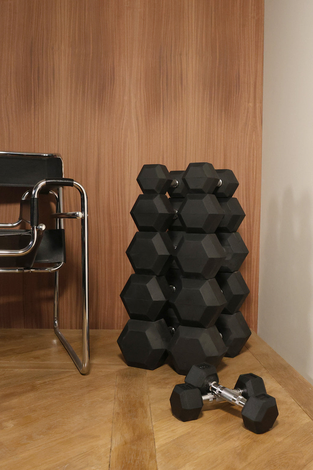 Lifestyle image of Northern Hex Dumbbell Set 2.5-25kg