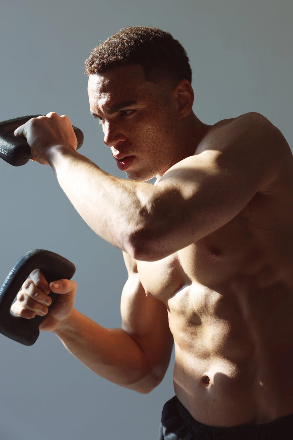 Lifestyle image Hand Dumbbells for Boxing Exercise